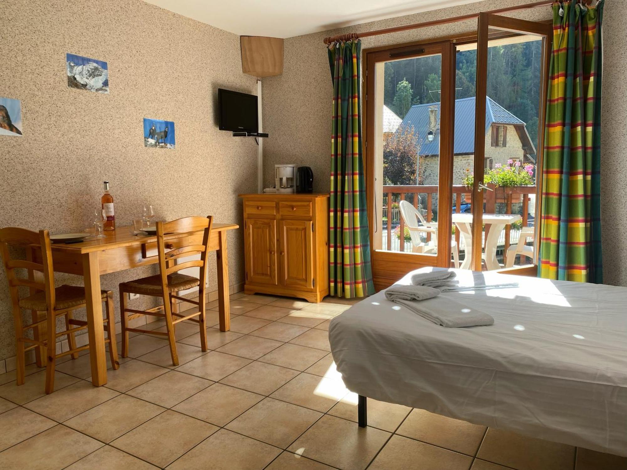 Ferienwohnung L'Edelweiss La Chapelle-en-Valgaudemar Exterior foto